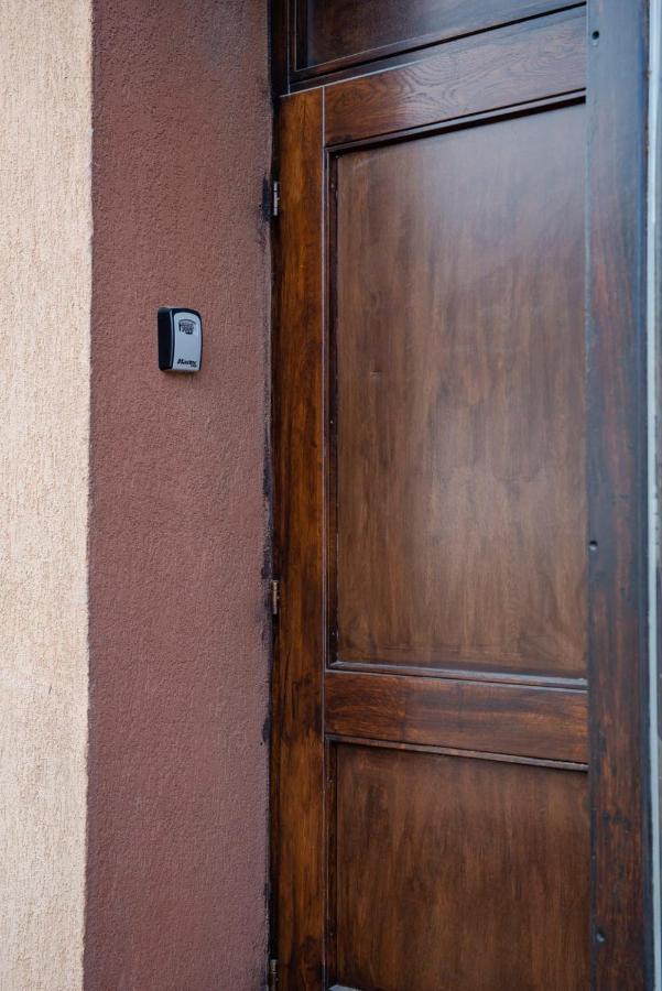 Reghin Guest House エクステリア 写真